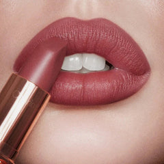 Charlotte Tilbury Matte Revolution Lipstick - Longwear Hydrating Velvet Matte Lip Color 3.5g