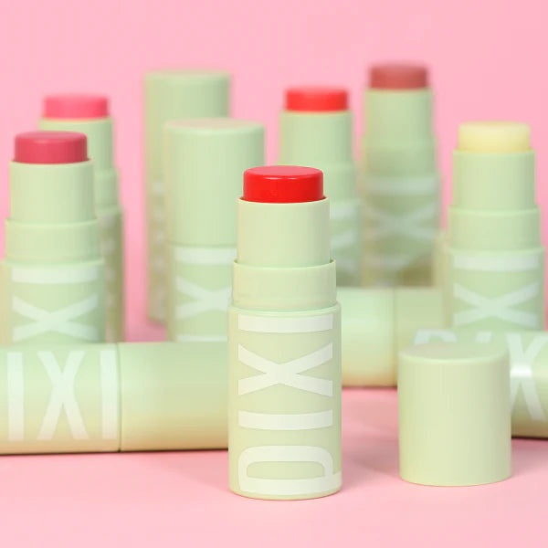 PIXI Beauty +Hydra Lip Treat Tinted Lip Balm Scarlet – Deep Hydration Hyaluronic Acid Conditioning Lip Stain 4.8g